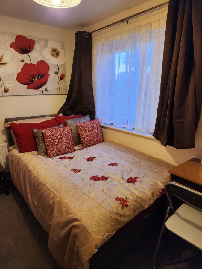 Rehoboth In Yew Gardens Apartment ดอนคาสเตอร์ ภายนอก รูปภาพ